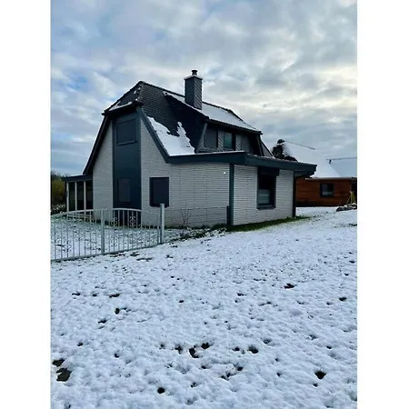 Schaal Lake Paradise Holiday home Grosszecher