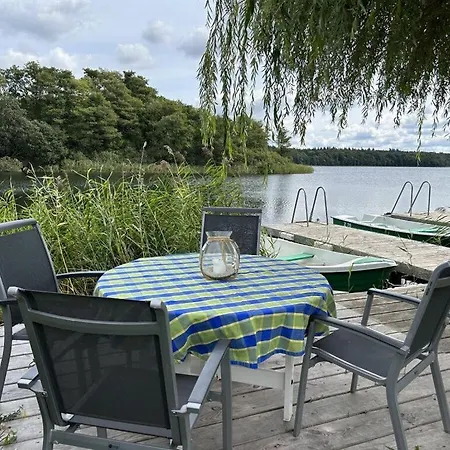 Holiday home Schaal Lake Paradise *