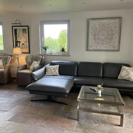 Schaal Lake Paradise Holiday home Grosszecher